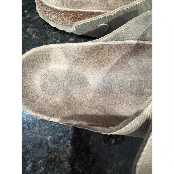 Birkenstock Arizona Men's Sandals Beige 2-Strap Buckle EU 42 US 9 - Picture 6 of 9